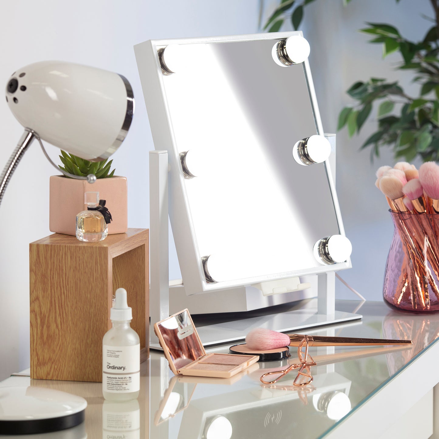 STYLPRO Glam & Groove Hollywood Vanity Music Mirror